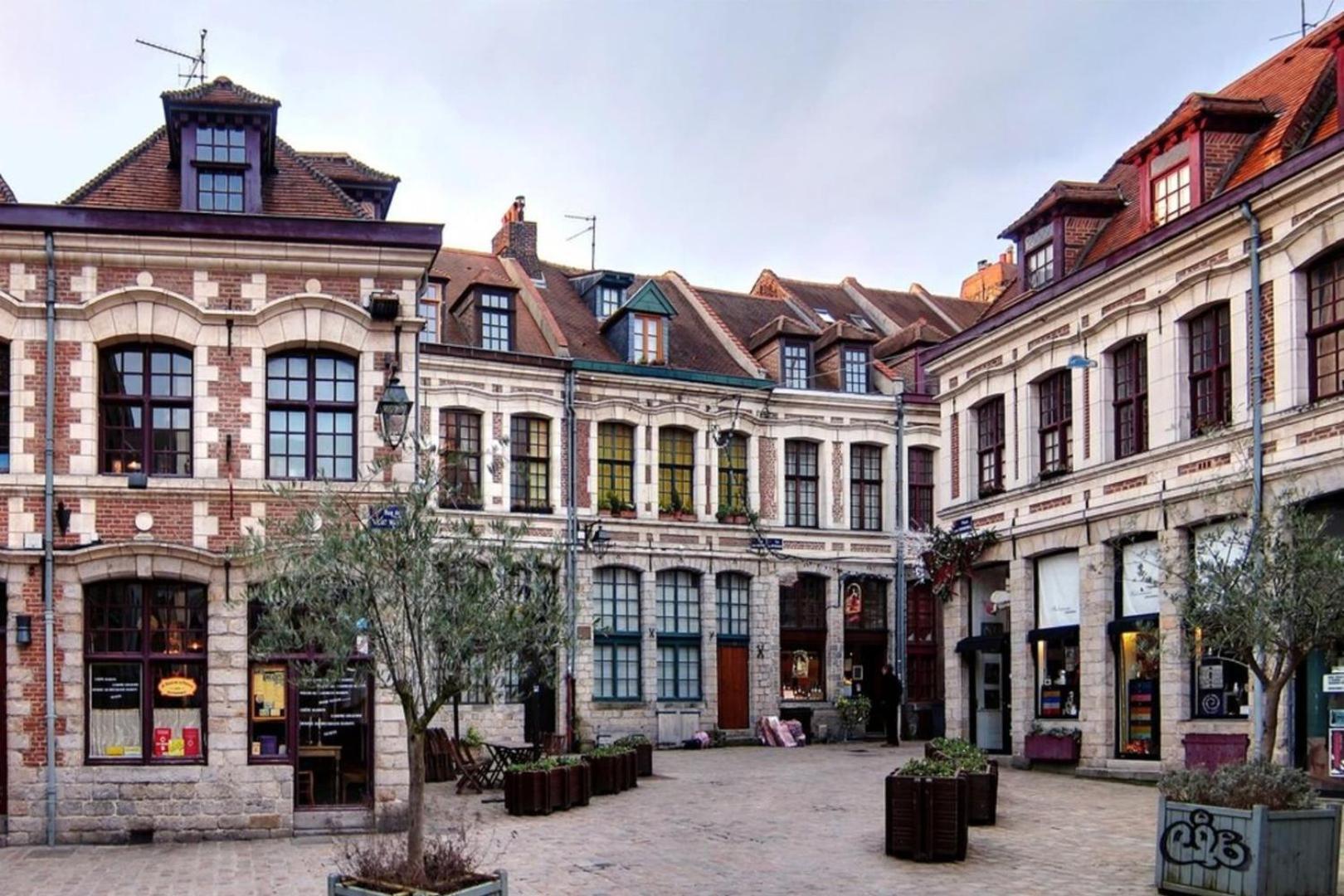 Equipped Studio In The Center Of Lille Apartment Luaran gambar